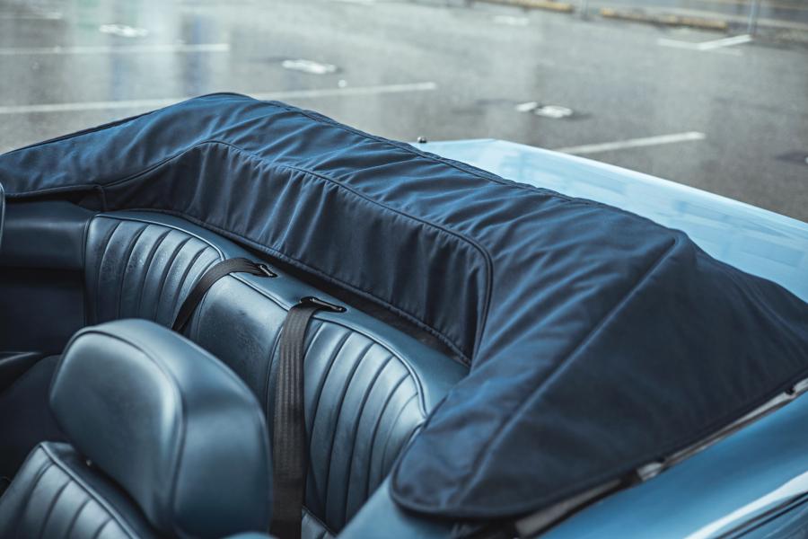 Интерьер Aston Martin Virage Volante 1992 года  (NA) (фото 3 из 22)